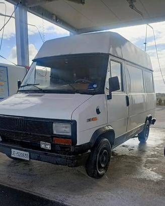 Fiat Ducato e Fiat Cinquecento 