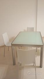 tavolo in vetro Calligaris e sedie bomtempi