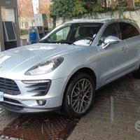 Porsche macan per ricambi