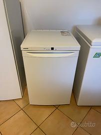 Congelatore Verticale Liebherr – Compatto