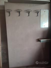 attaccapanni appendiabiti in legno e plastica