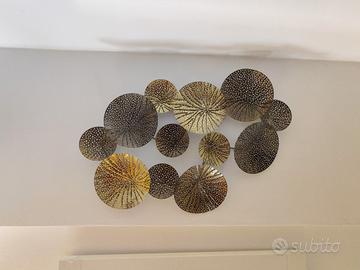Decorazione orientale in metallo da parete