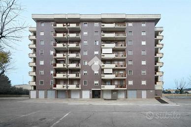 3 LOCALI A SAN SEVERO