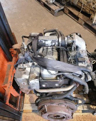 Motore nissan terrano 2.7