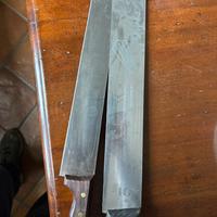 Due coltelli formaggio