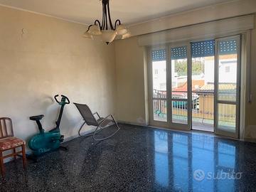 Borgata alta in condominio ascensorato