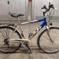 Bici trekking city bike 28"