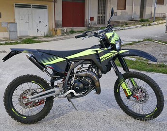 Fantic 50 Enduro. 1.437  Km