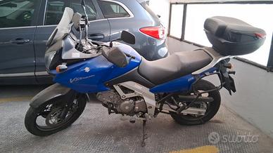 V STROM 650 DL  SUZUKI