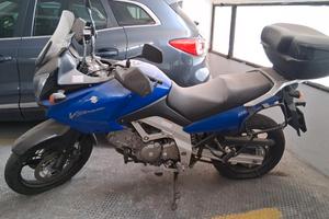 V STROM 650 DL  SUZUKI