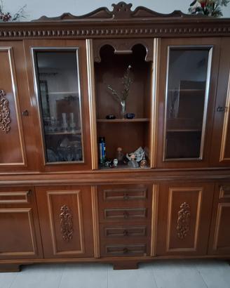 Credenza