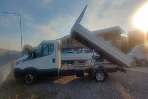 IVECO DAILY RIBALTABILE CILINDRATA 3.0 CV 150