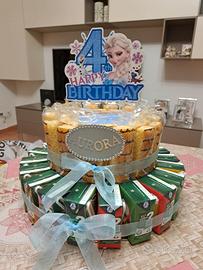 Torte scenografiche con succhi e merendine