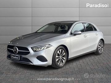 Mercedes-Benz Classe A 180d - 2025 | 116CV DI...
