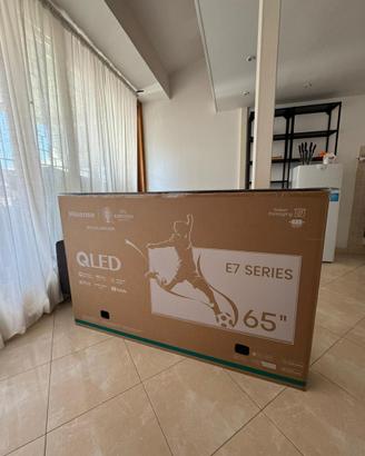 TV Hisense E7 Series 2024 – 65” 4K QLED