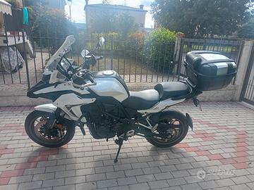 Benelli TRK 502