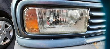 SUZUKLI VITARA 1990 - FARO ANTERIORE DESTRO
