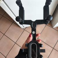 Porta telefono per auto