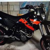 KTM LC4 640 SM (2007) Motard