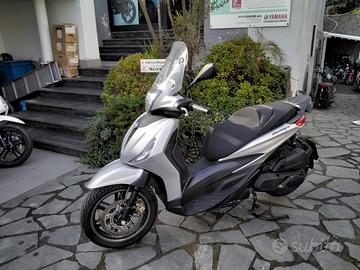 Piaggio Beverly 400 S 2023