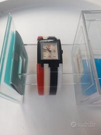 orologio swatch square around you