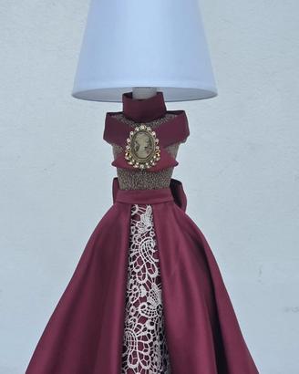 Lampada da Tavolo Elegante Rossa