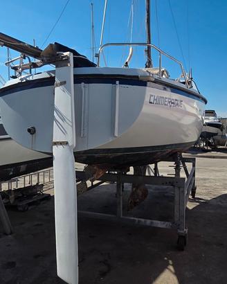 Cabinato a vela 7 metri a Bari