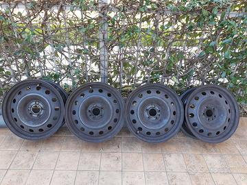 4 Cerchi per Fiat 500L - 205/55 R16