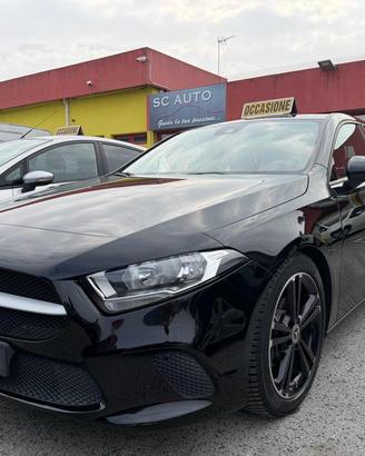 MERCEDES-BENZ A 180 d Automatic Executive