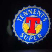 🍺 Lampada LED Stile Tappo Birra – Insegna