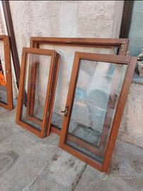 Finestre in legno 