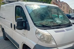 Furgone Citroen Yaamfa ax