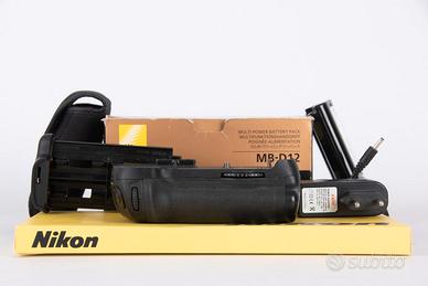 Battery Grip Nikon MB-D12 - Nikon D800, D800E,...