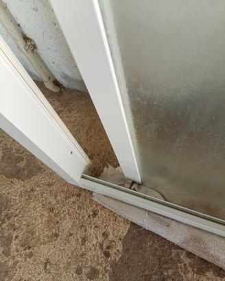 porta per doccia scorrevole tre ante