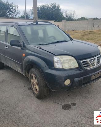 NISSAN X-TRAIL T30 2.2 DI 4X4 114CV ricambi