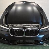 BMW G30 G31 LCI Musata cofano paraurti fari LED