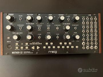 MOOG MOTHER 32 IN PERFETTE CONDIZIONI