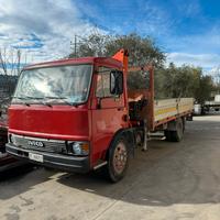 Autocarro con gru oltre 35q