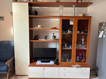 armadio vetrina da salotto