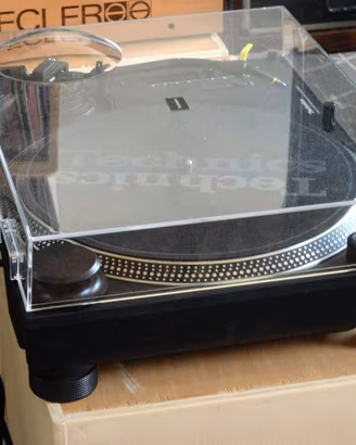 Technics SL 1210 Mk 7