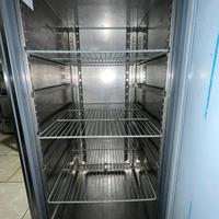 Congelatore vetricale