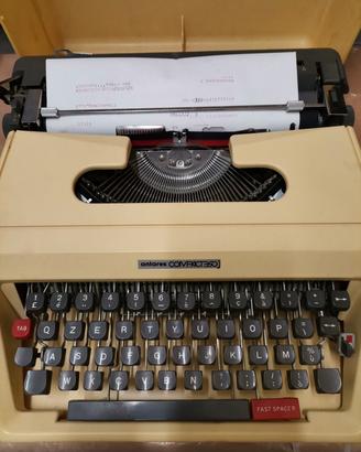 macchina da scrivere vintage
