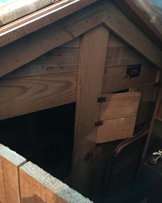 casetta bimbi artigianale  in legno 