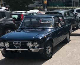 Alfa Romeo Giulia Nuova Super 1300