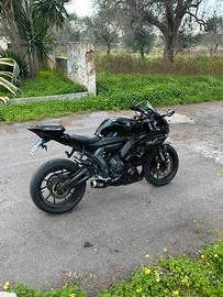 Yamaha r7