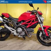 DUCATI Monster 696