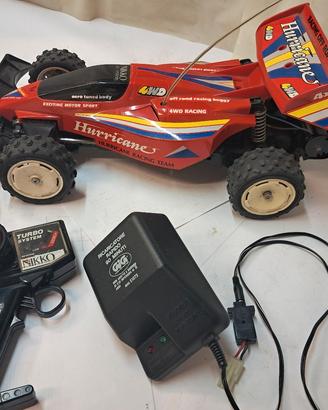 hurricane 4wd con telecomando e caricatore 