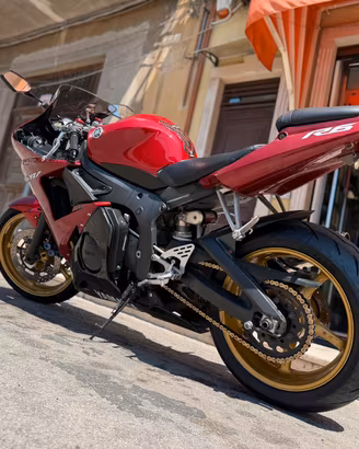 Yamaha YZF R6