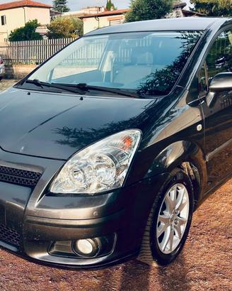 Toyota Corolla Verso 2.2 16V D-4D Sol