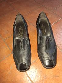 Scarpe da donna taglia 39 vainer 
